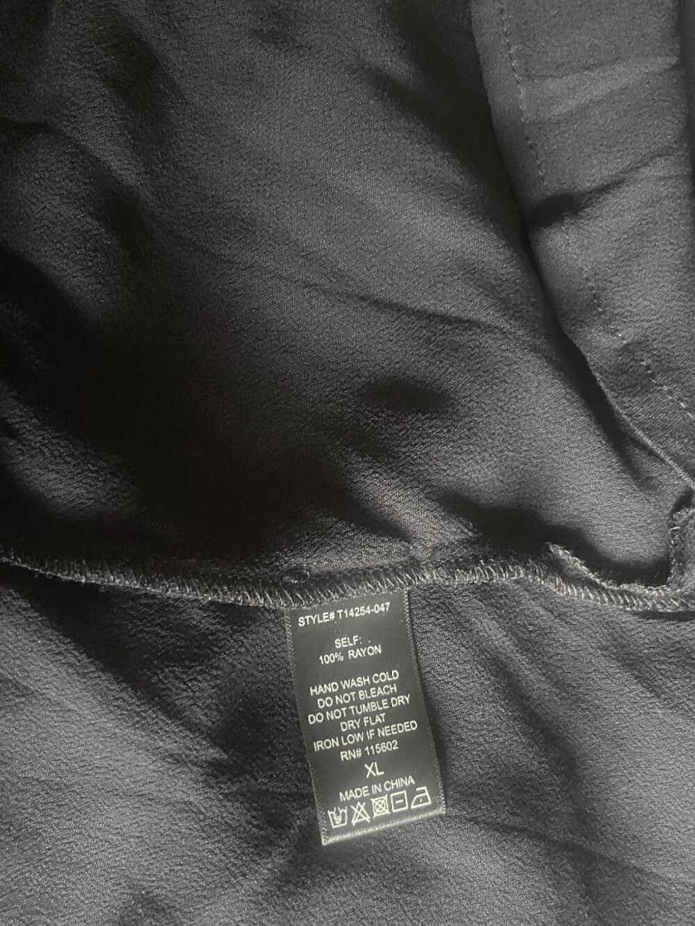 LUSH Black Collared V-Neck Blouse 100% Rayon High Low Back Button Shirt - XL/2XL - Picture 6 of 7